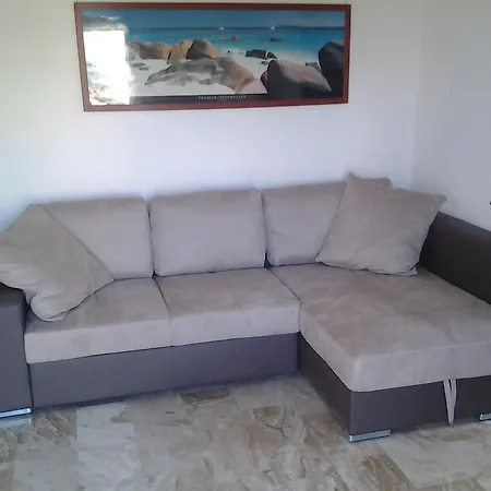 Belvedere Apartment *